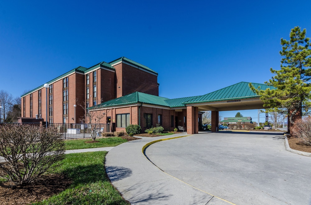 Comfort Inn Blacksburg University Area 1/36