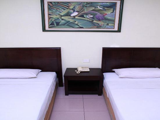 Plaza Hotel Harco Mangga Dua 7/23