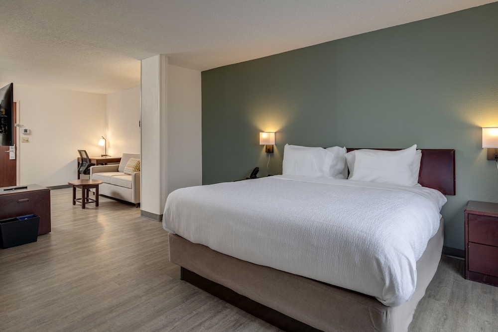 MySuites Lawton 16/54