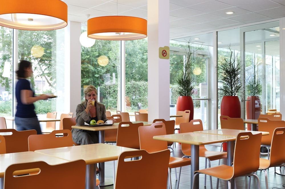 Ibis Budget Brussels South Ruisbroek 51/67