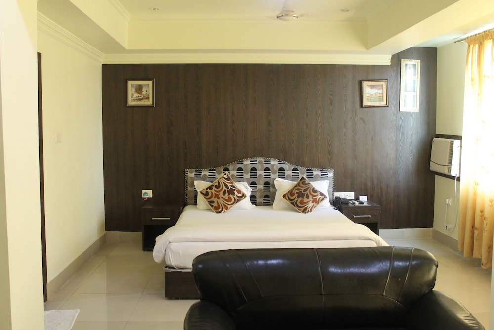 HOTEL BODHGAYA GAUTAM 18/50