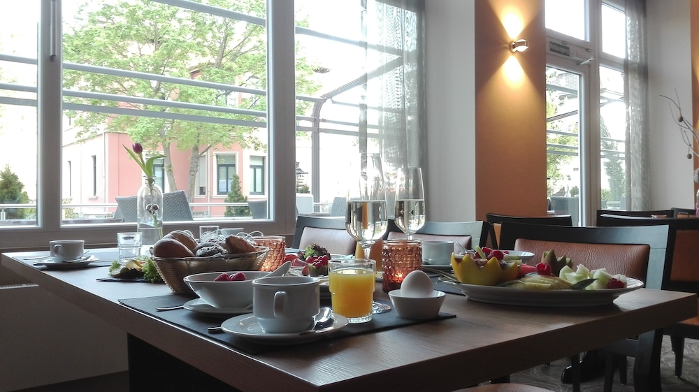 Caravelle Hotel im Park 39/55