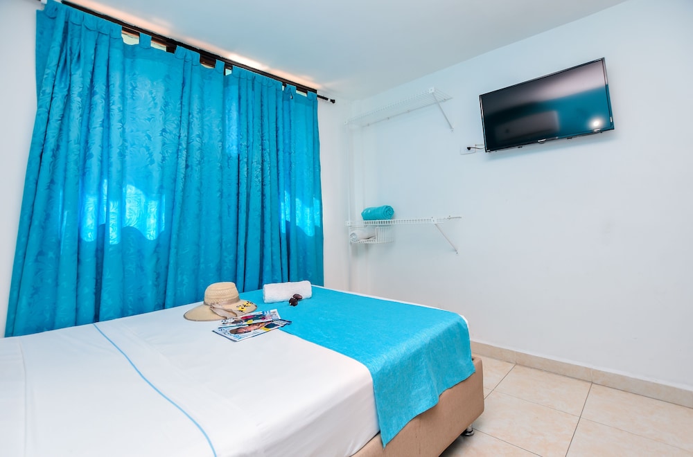 Hotel Taybo Beach 63/83