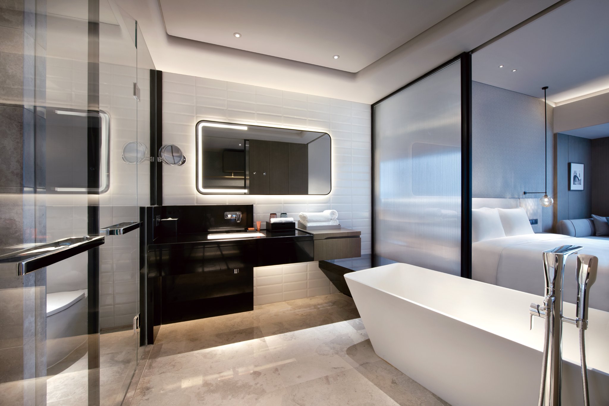 Crowne Plaza Shenzhen Wecc 50/50