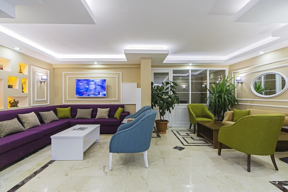 Pera Arya Hotel 46/71