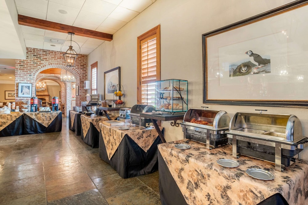 Clarion Inn Conference Center Gonzales, LA 31/41