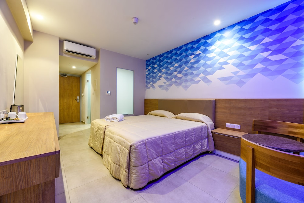 غرفة ديلوكس بسرير مزدوج