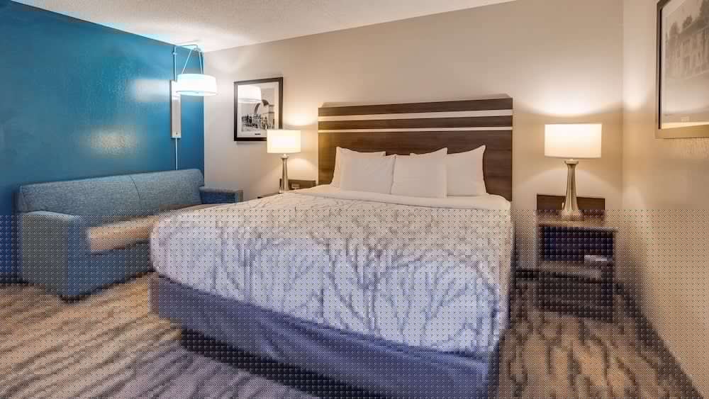 Best Western Plus Knoxville Cedar Bluff 18/42