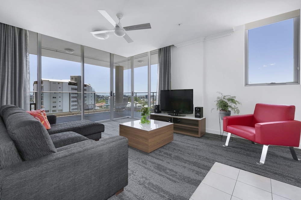 Hotel Diana South Brisbane 28/39
