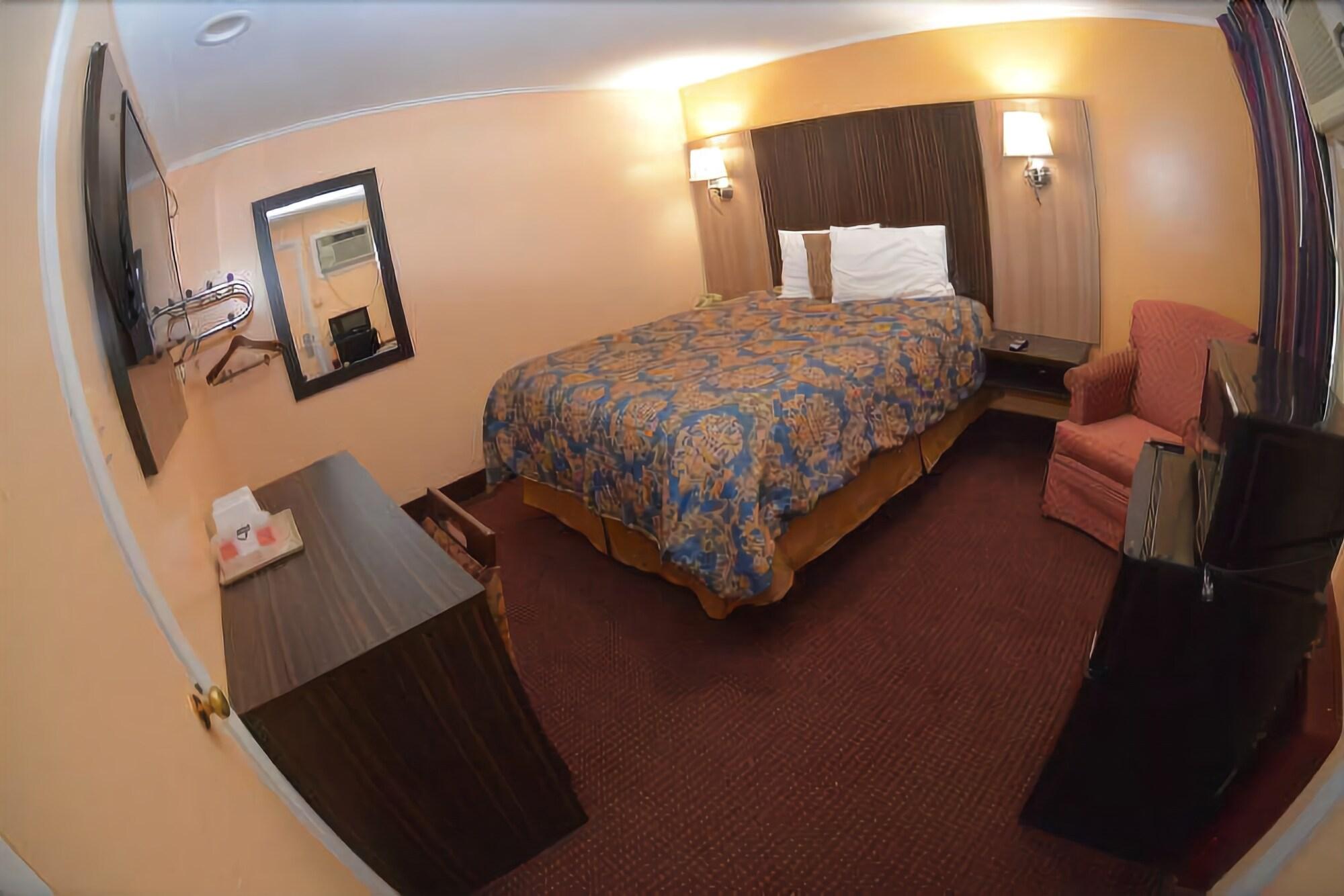 Route 62 Motel 8/19