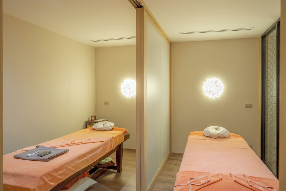 The Yama Hotel Phuket 34/74