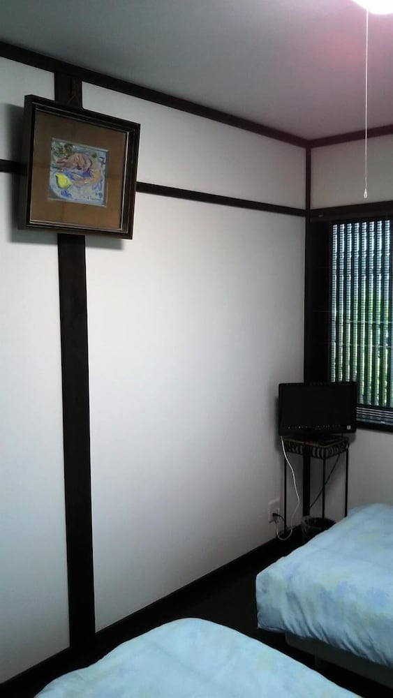 Guesthouse Koundo 8/24