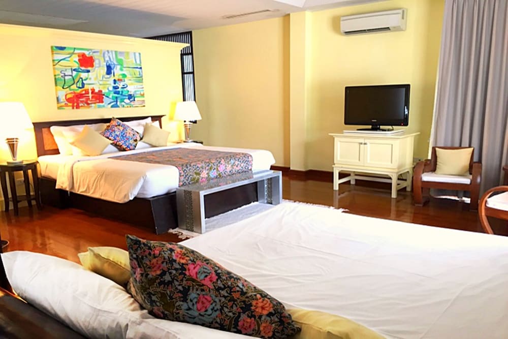 Baan Bayan Beach Hotel 22/73