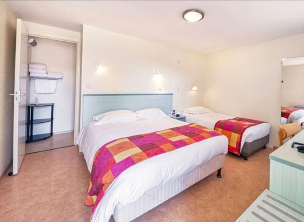 HOTEL LE PAN DE BOIS 5/34