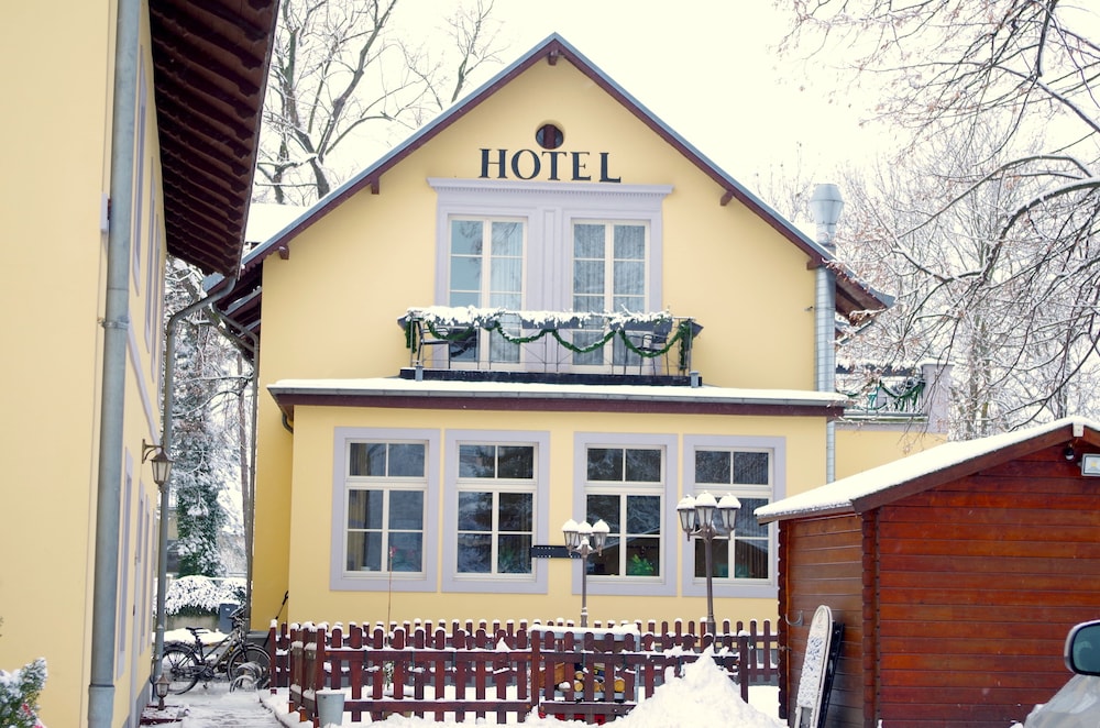 Hotel Alttolkewitzer Hof Dresden 3/50