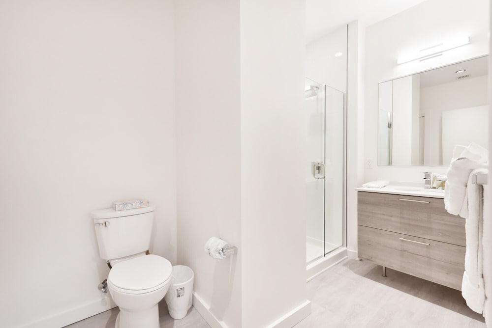 Global Luxury Suites Downtown Boston 65/68
