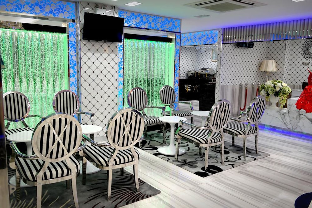 Top High Airport Link Hotel 43/47