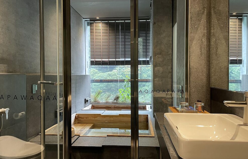 Onsen Papawaqa 62/65
