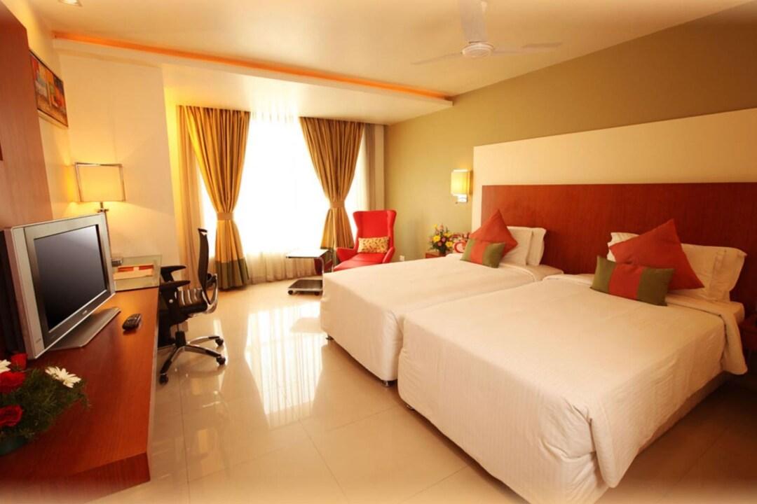 Hotel Inner Circle 9/16