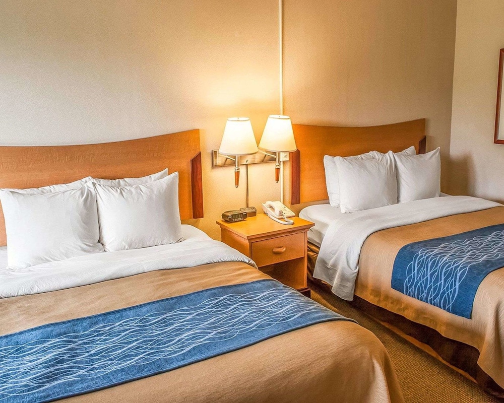 Comfort Inn and Suites Ocean Shores 13/34