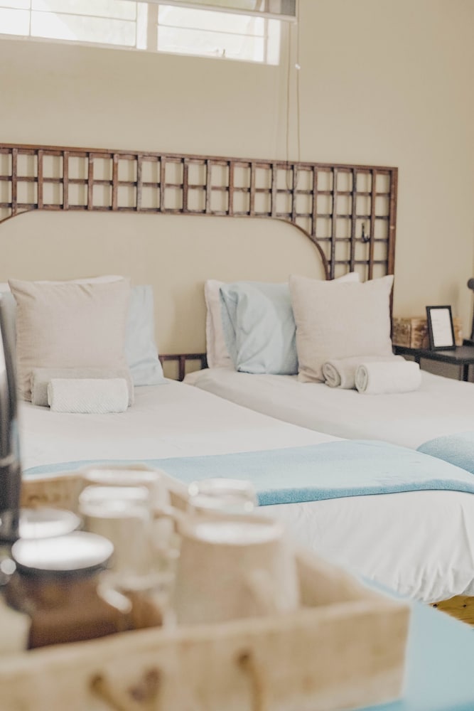 Kate's Nest Guesthouse 49/50