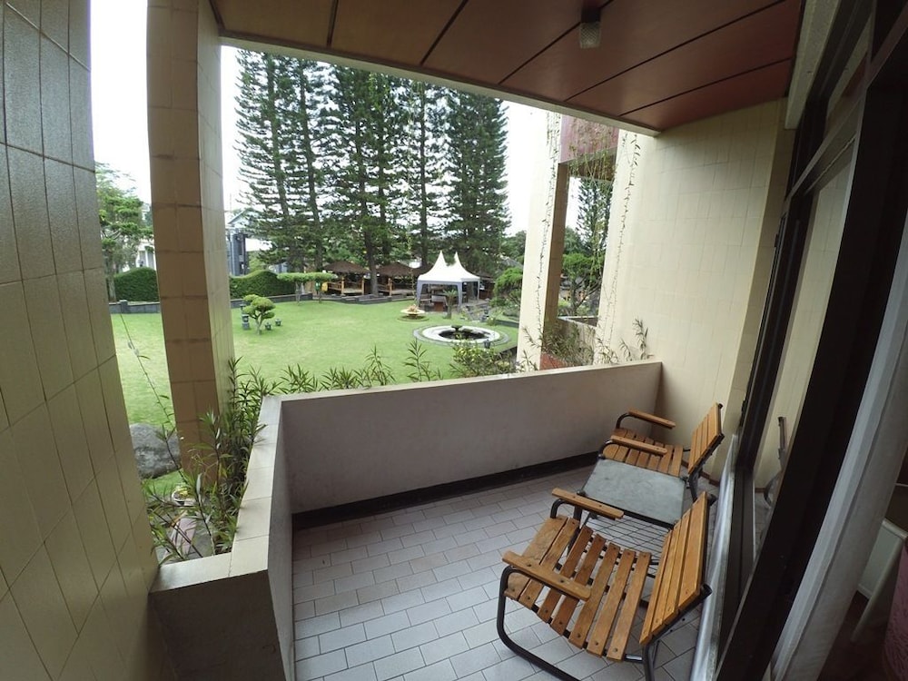 Purnama Hotel 37/50