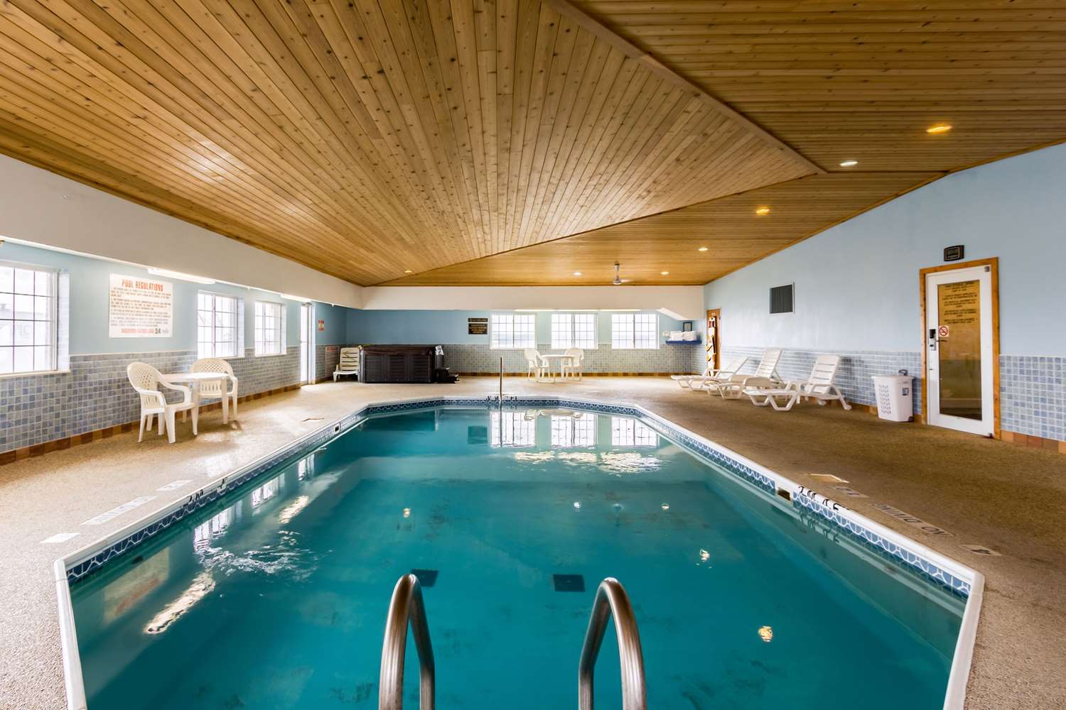 Baymont by Wyndham Omaha SW 6/11