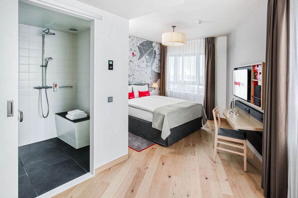 Intercityhotel Hannover Hauptbahnhof Ost. 18/44