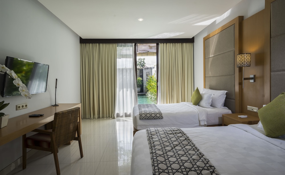 PRADHA VILLAS SEMINYAK 22/63