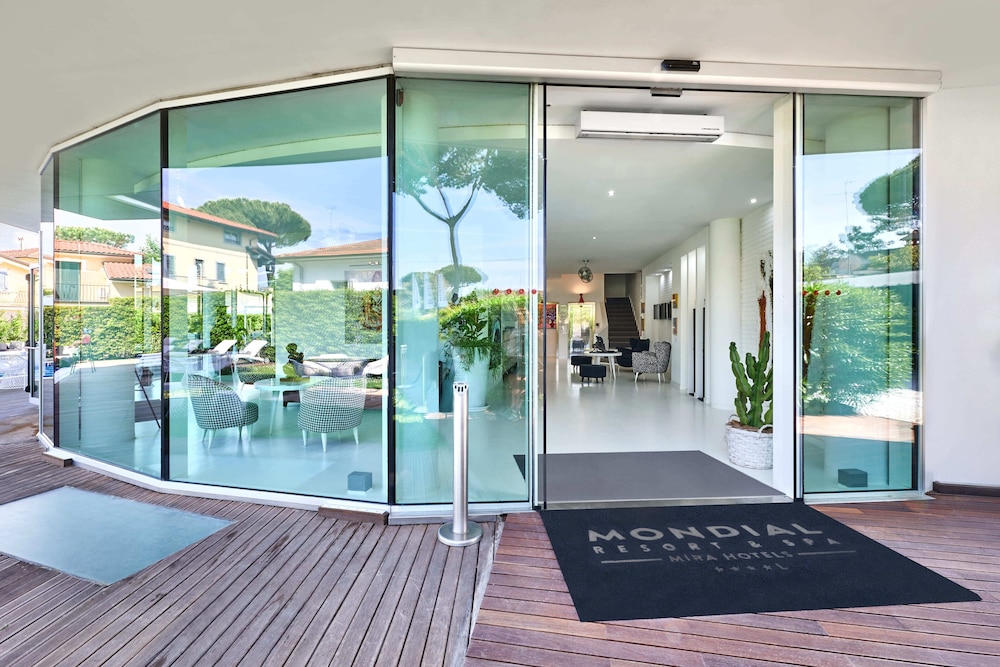 Mondial Resort And Spa 42/74