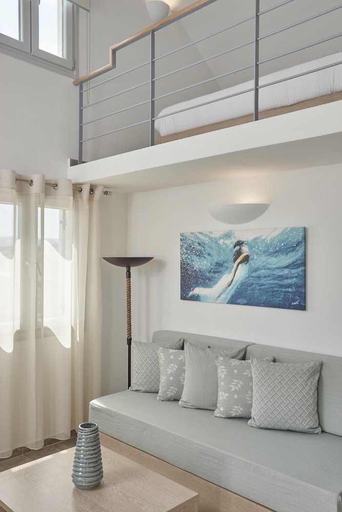 Aliter Suites 40/73