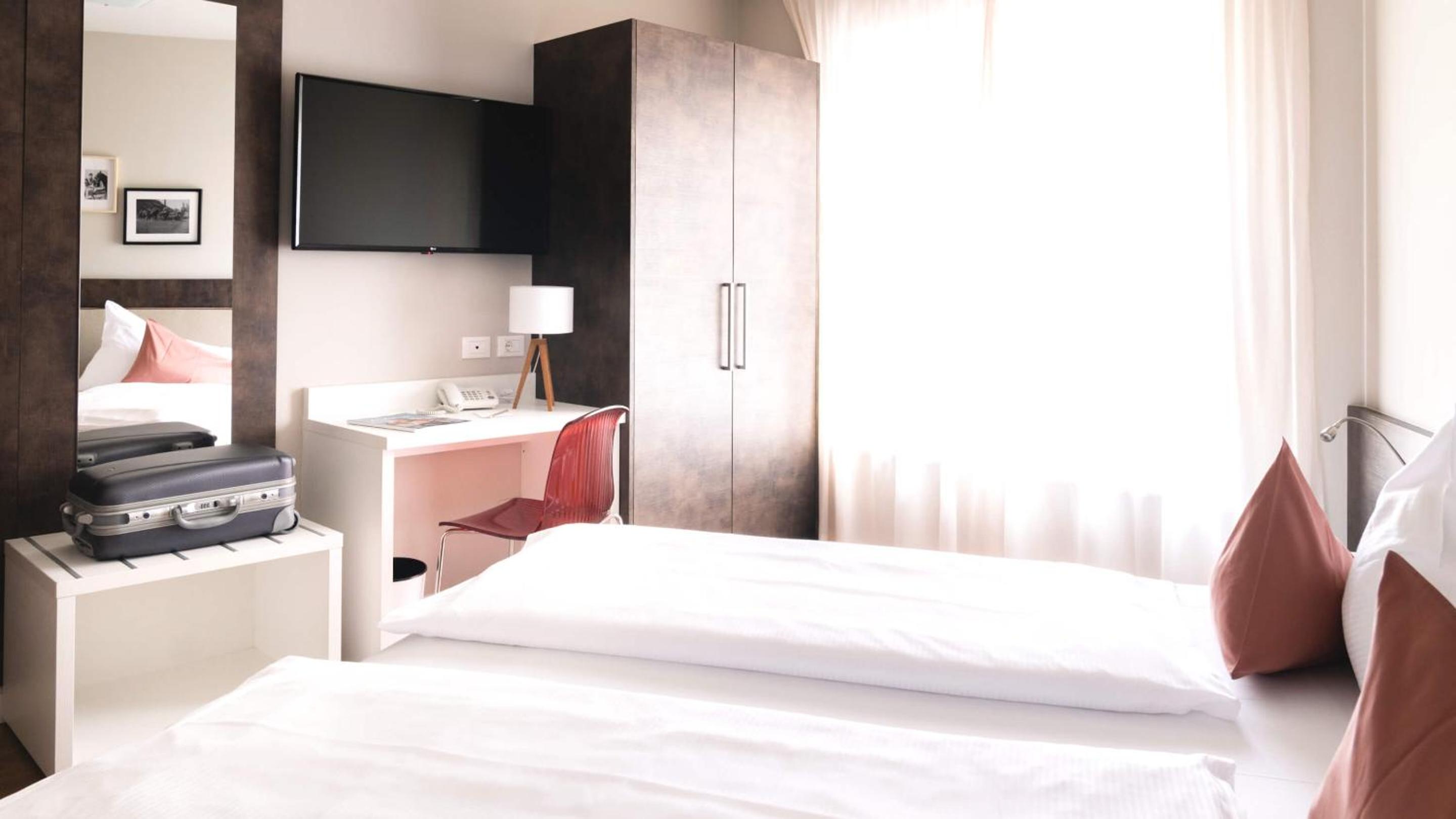 غرفة كلاسيكية بسرير مزدوج، City Hotel Merano 3/8