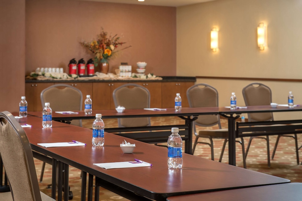 Hyatt Place Saratoga Malta 50/63