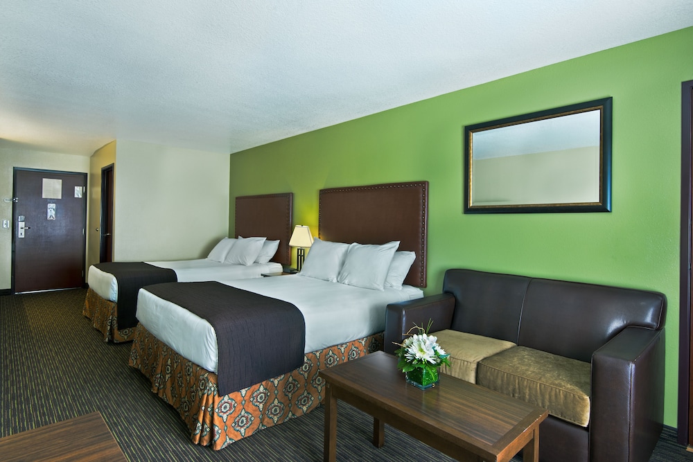 Oxford Suites Hermiston 9/39