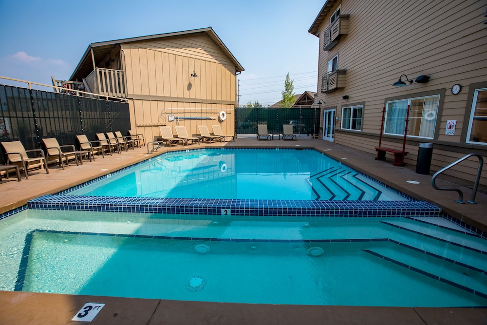 Best Western Rocky Mountain Lodge 3/43