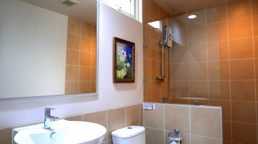 U Tiny Boutique Hotel 49/50
