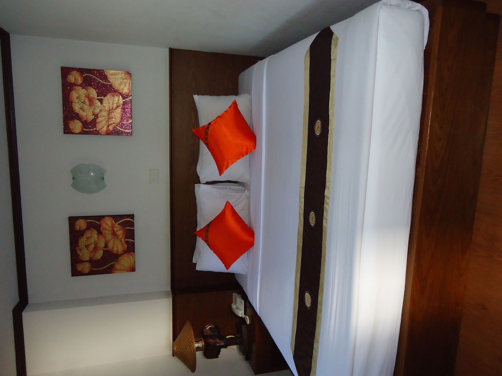 Top North Hotel Resort 33/49
