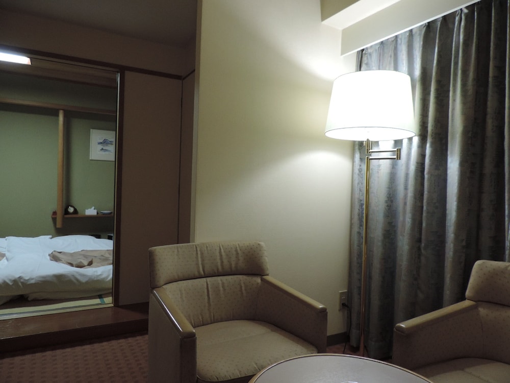 Hotel Grand Terrace Chitose 38/73