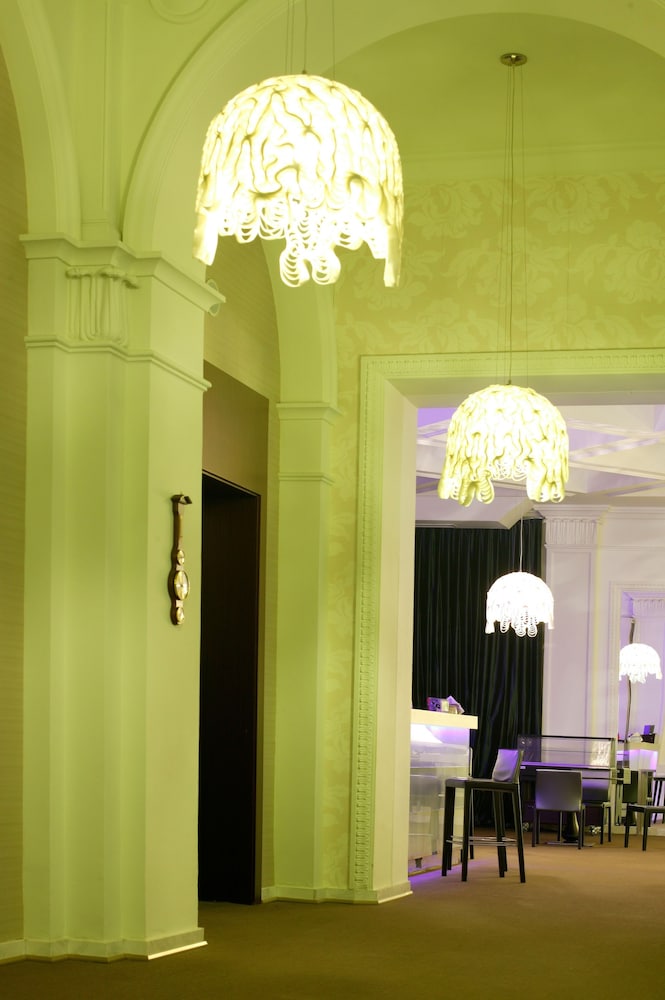 Iaki Hotel 23/50