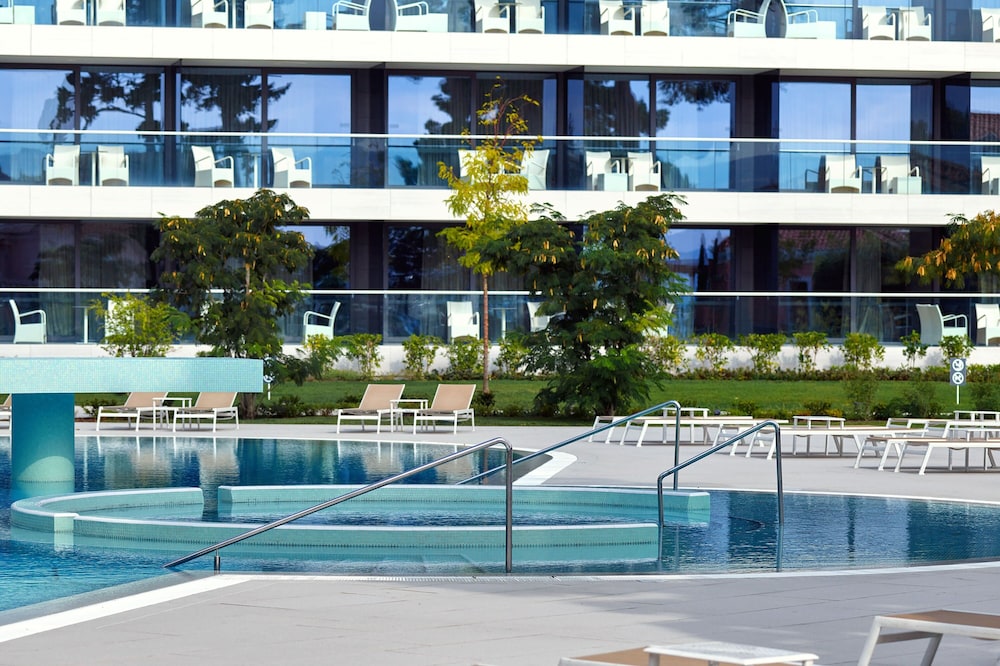 Sheraton Dubrovnik Riviera Hotel 1/35