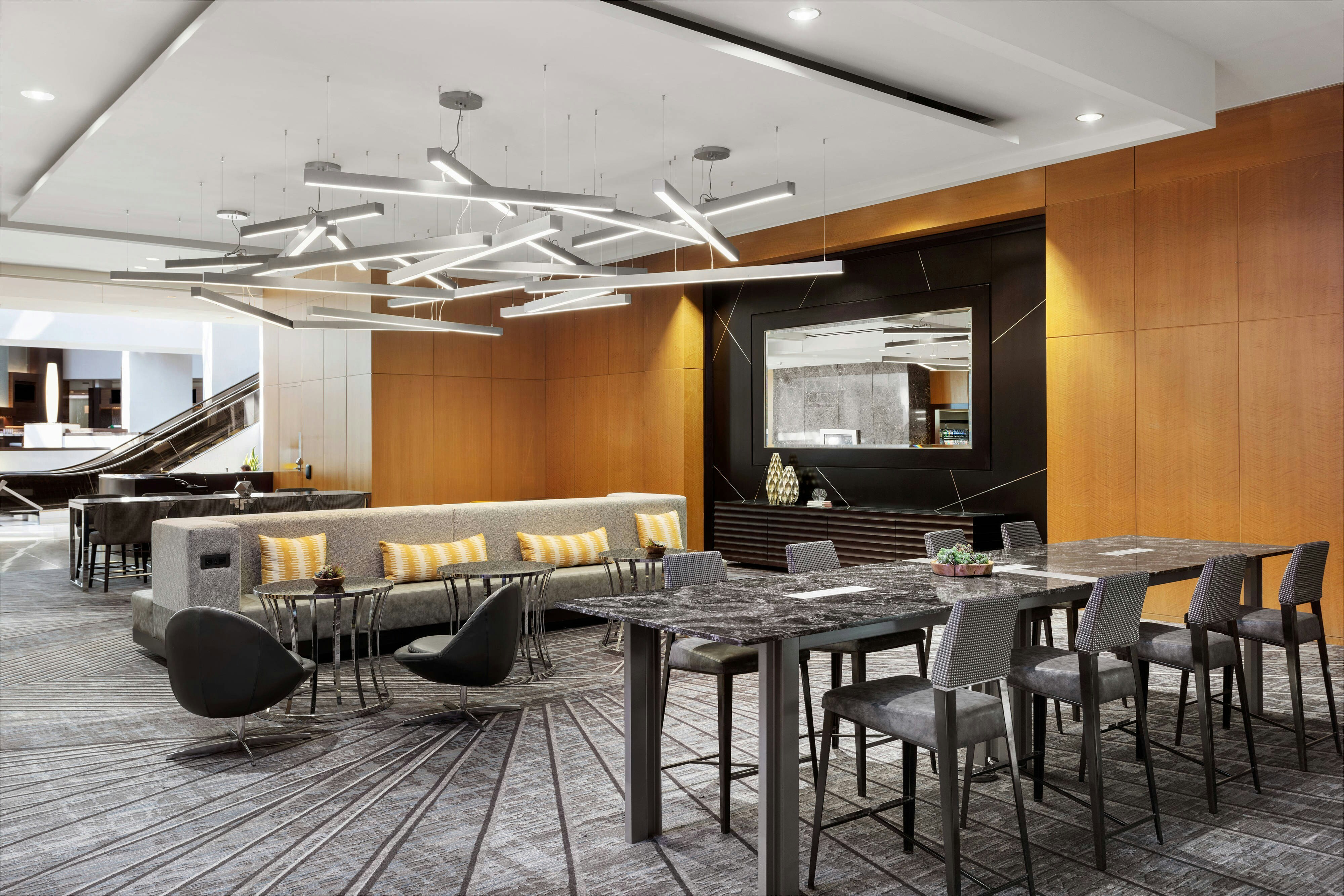 Crystal Gateway Marriott 25/30