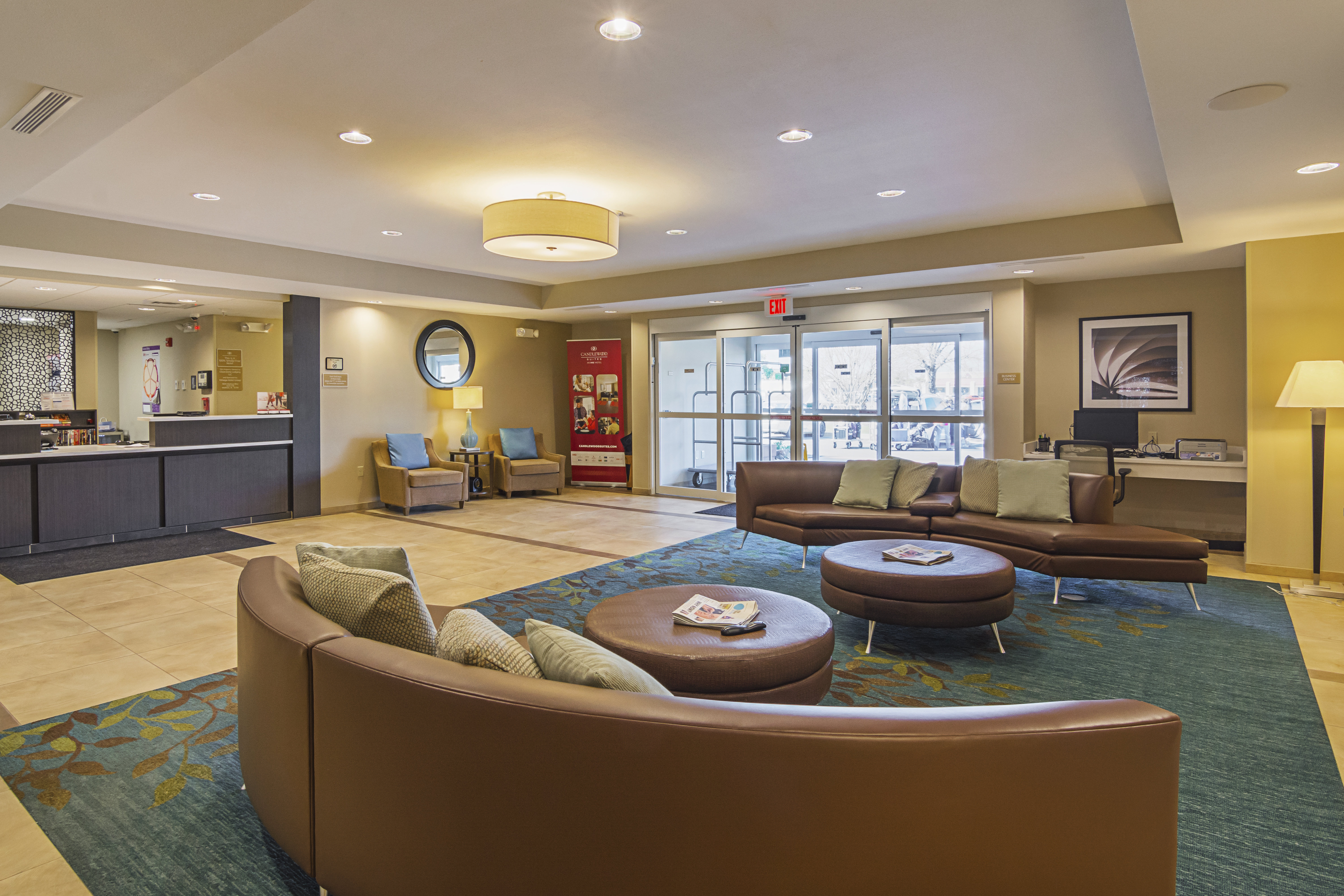 Candlewood Suites Pensacola University Area 32/58