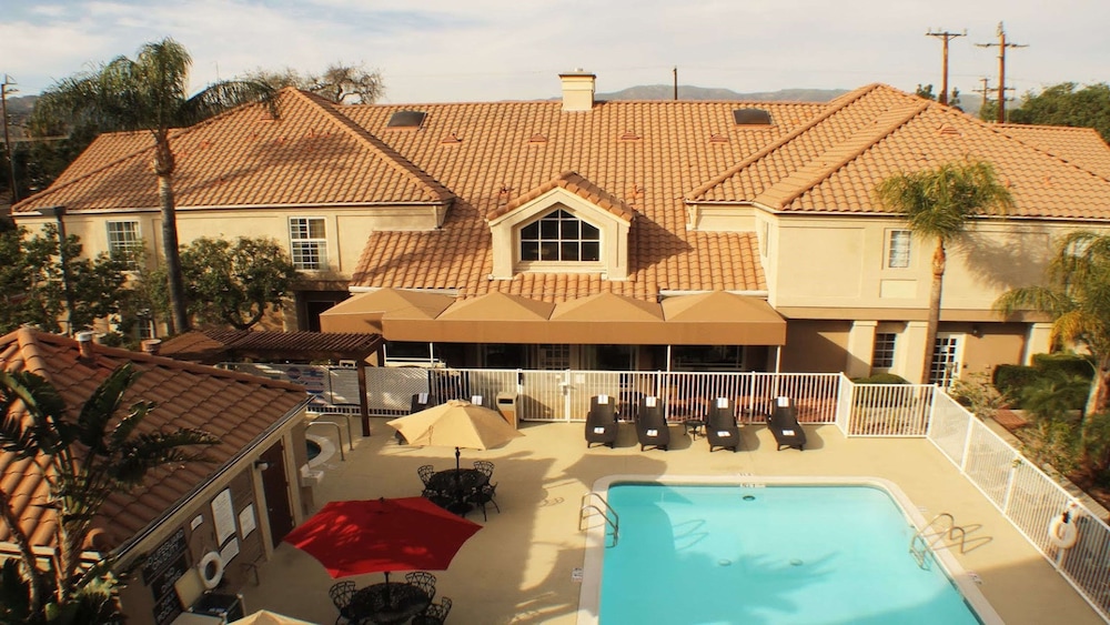 Sonesta ES Suites Chatsworth 1/53