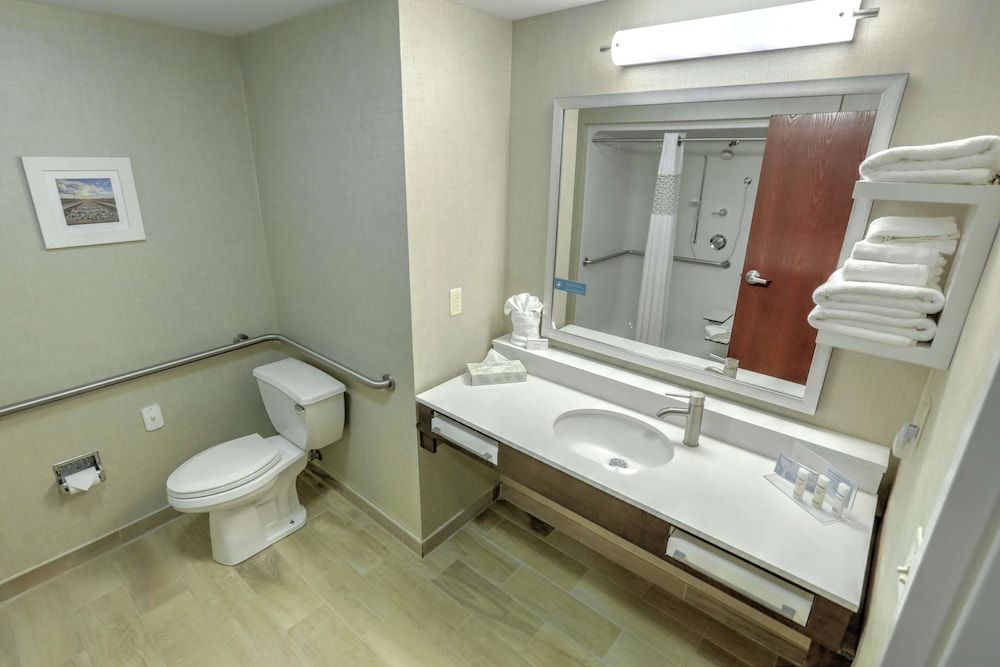 Hampton Inn Batavia 15/37
