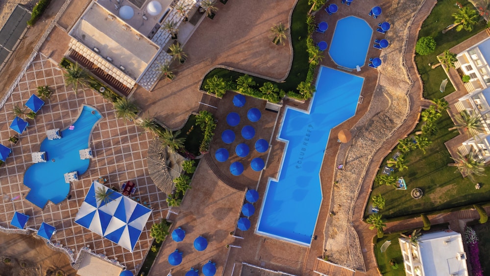 Club Reef Resort 47/52