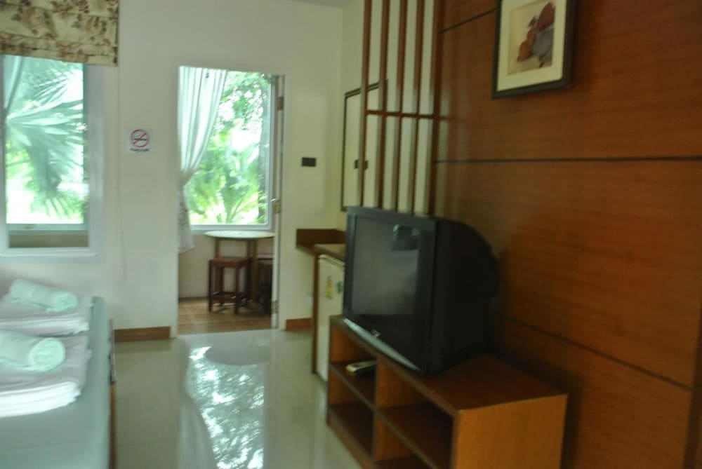 Baan Suan Resort Juree Punsuk 18/40
