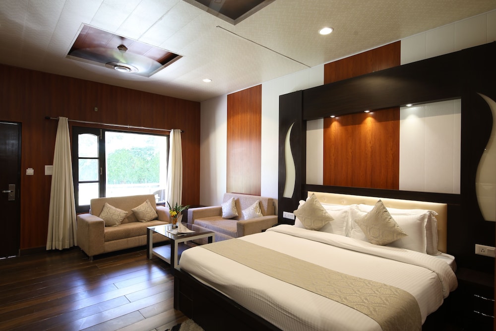 The Grand Shiva Resort 14/50