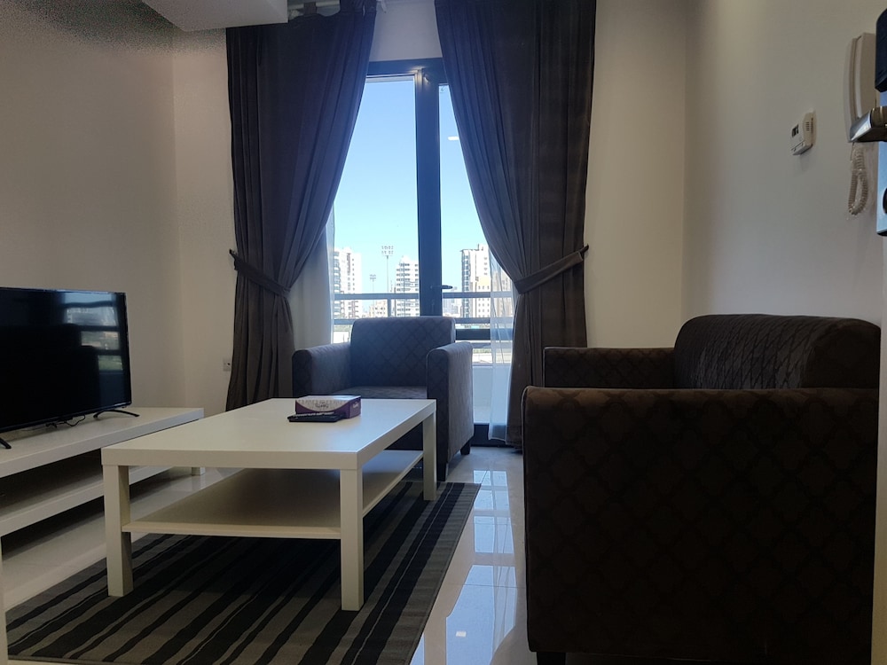 Magic Suite Boulevard Salmiya 8/30