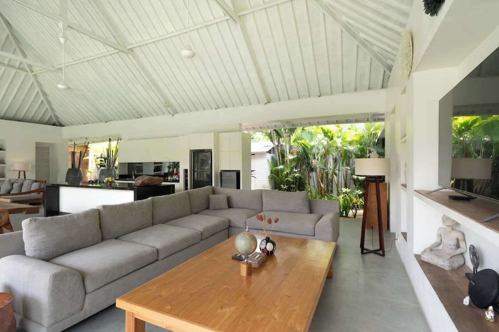 Villa Senara 34/50