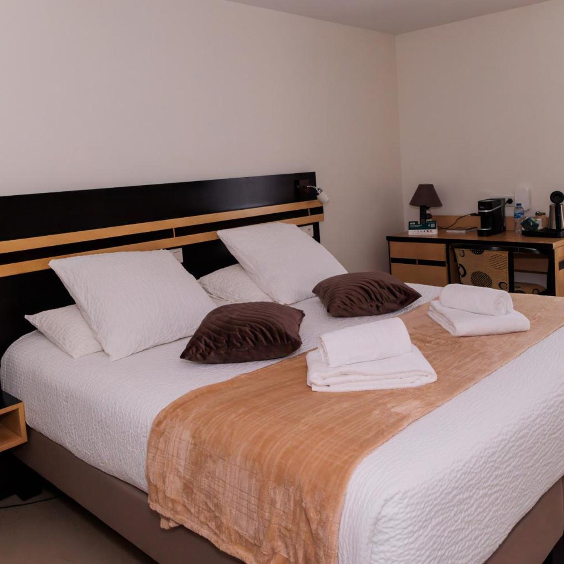 LOGIS AUBERGE DE LA XAINTRIE 15/47
